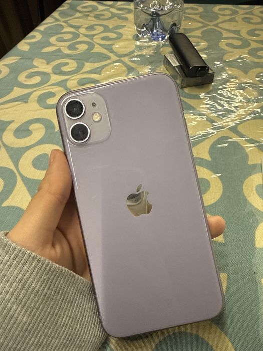 IPhone 11, с гарантией