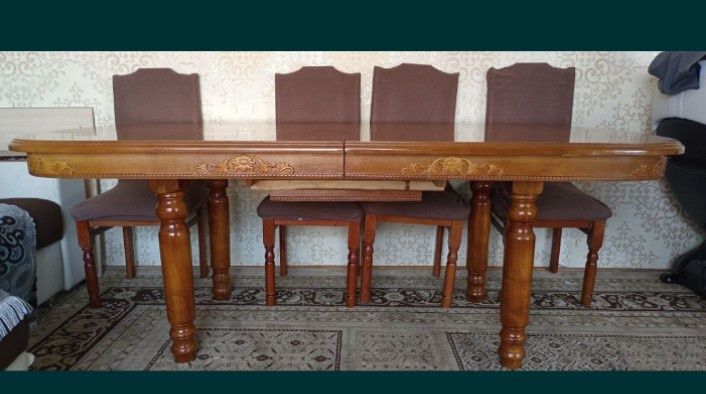 Продам большой красивый стол