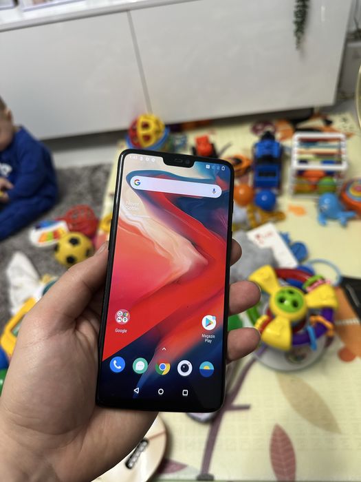 Vand oneplus 6 impecabil