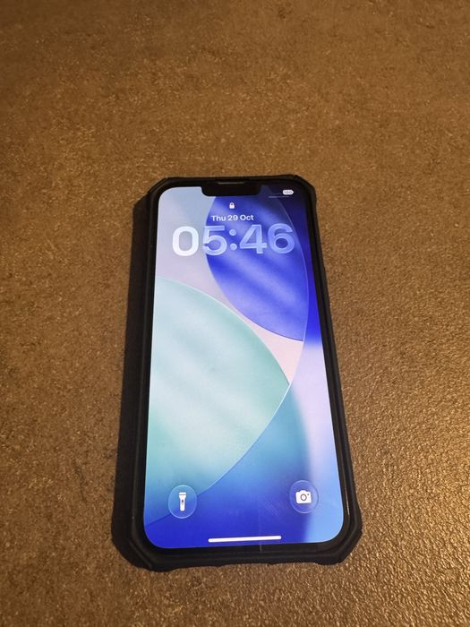 iPhone  13  de vanzare