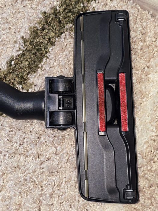 Пылесос Samsung, в отличном состоянии.