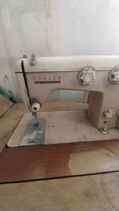 Швейная машинка чайка