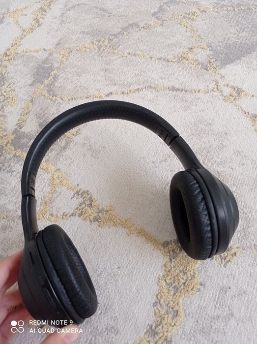 Без проводные наушники