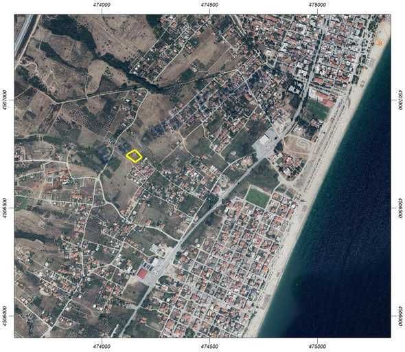 Продава се парцел с площ 2000 м2 в Неа Врасна, Гърция