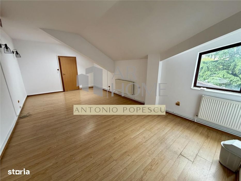 Spatiu comercial  stradal S+P+1+M, ultracentral, Ploiesti.