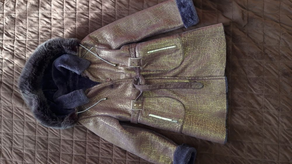 Дублёнка на девочку 10-12лет