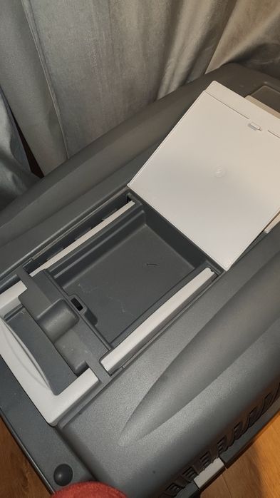 Cușcă transport câine