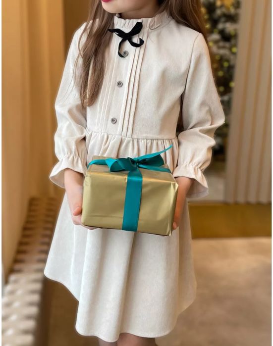 Продам платье для девочки