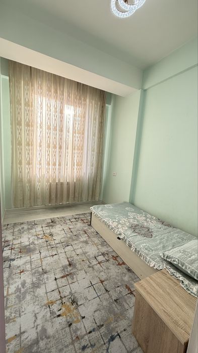 Маклерсиз 3 хонали квартира сотилади