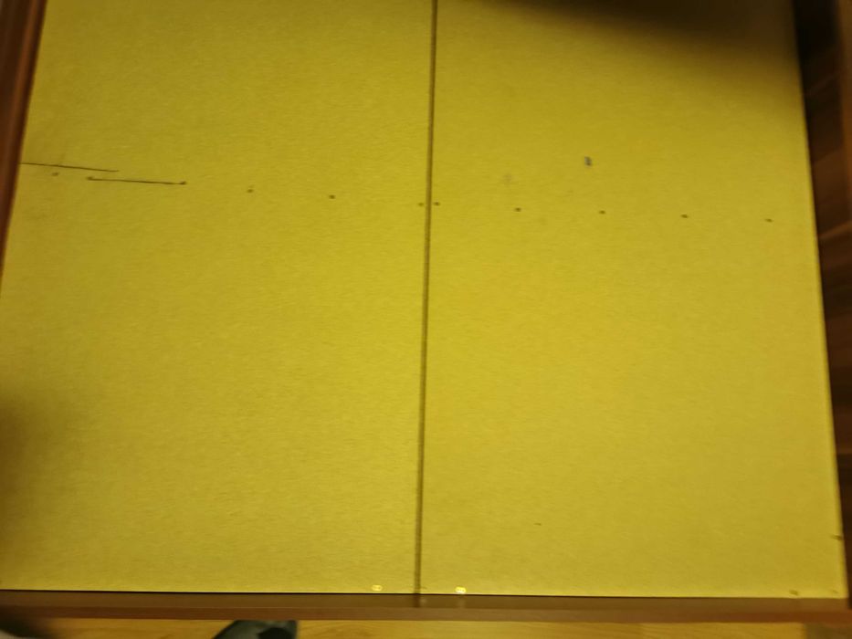 Vând pat matrimonial 140x200 cu saltea