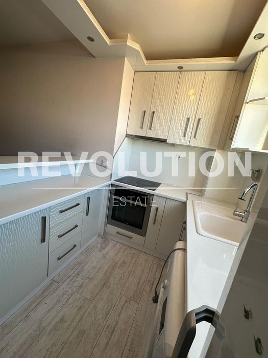 Дава се под наем Двустаен апартамент в Пловдив, Кършияка - 80 кв.м за 500 € - Снимка #1