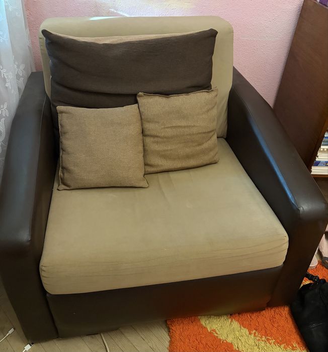 Canapea extensibila + fotoliu extensibil - stare buna