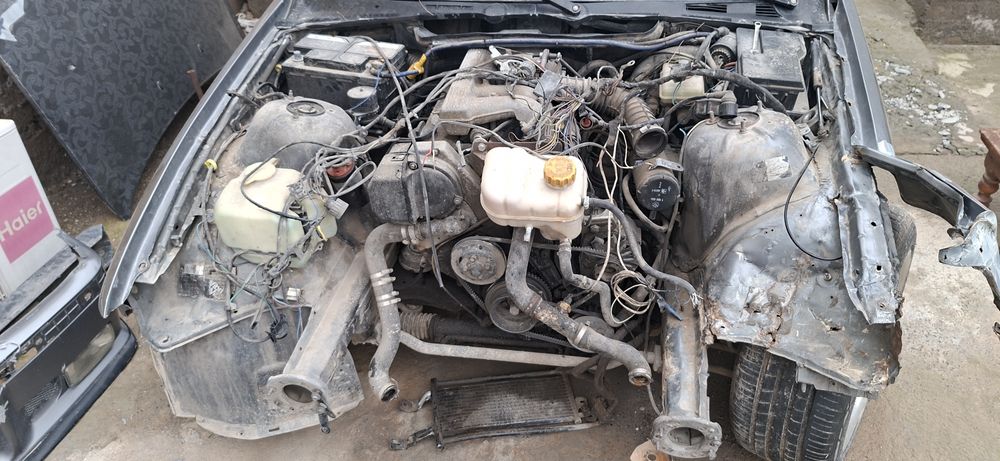 Bmw e36  sotiladi srochna pul kerak