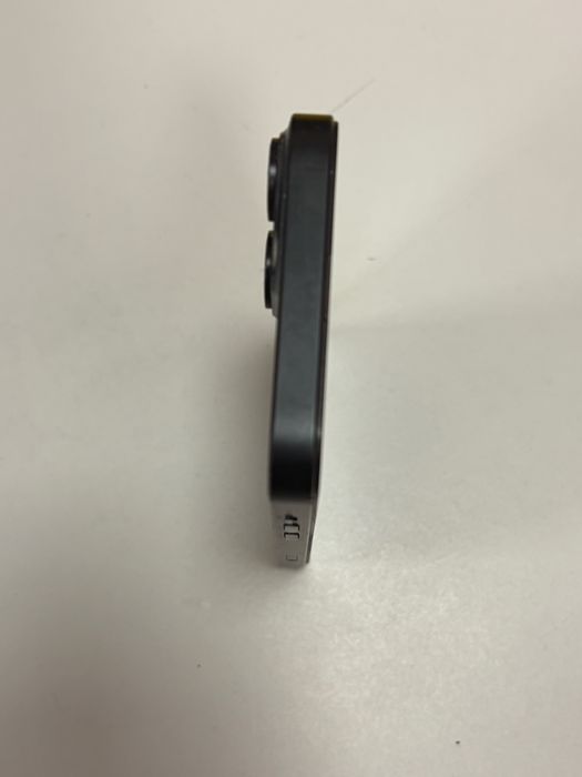 Iphone 14  77% капацитет