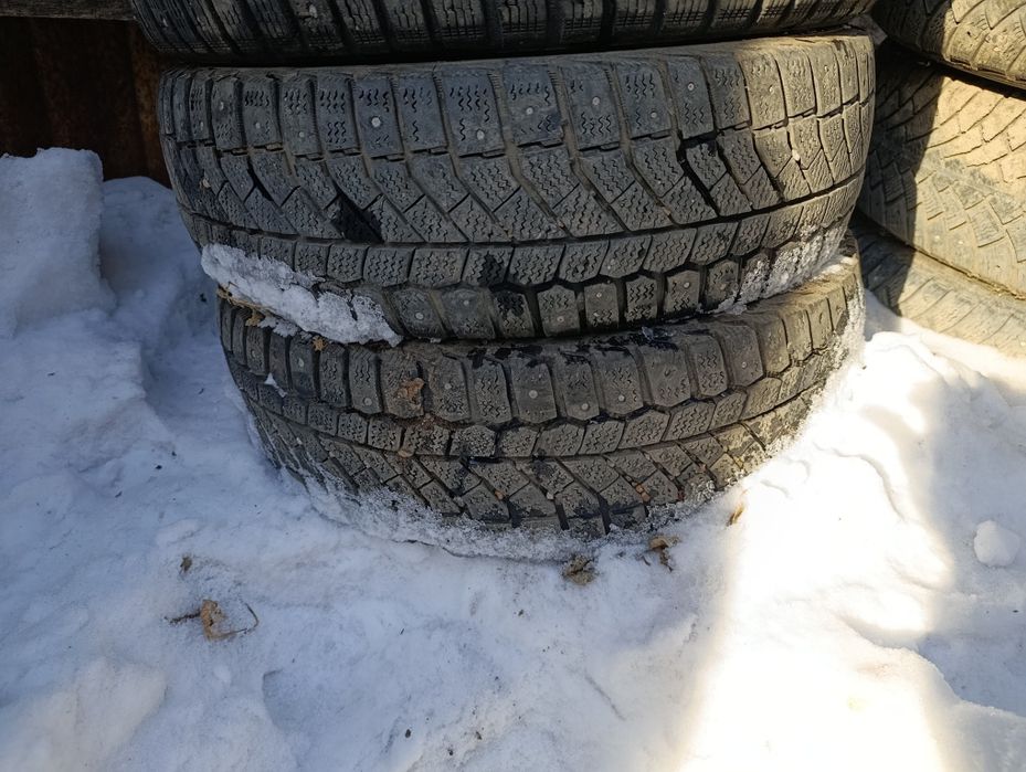 Продам зимнюю резину р15