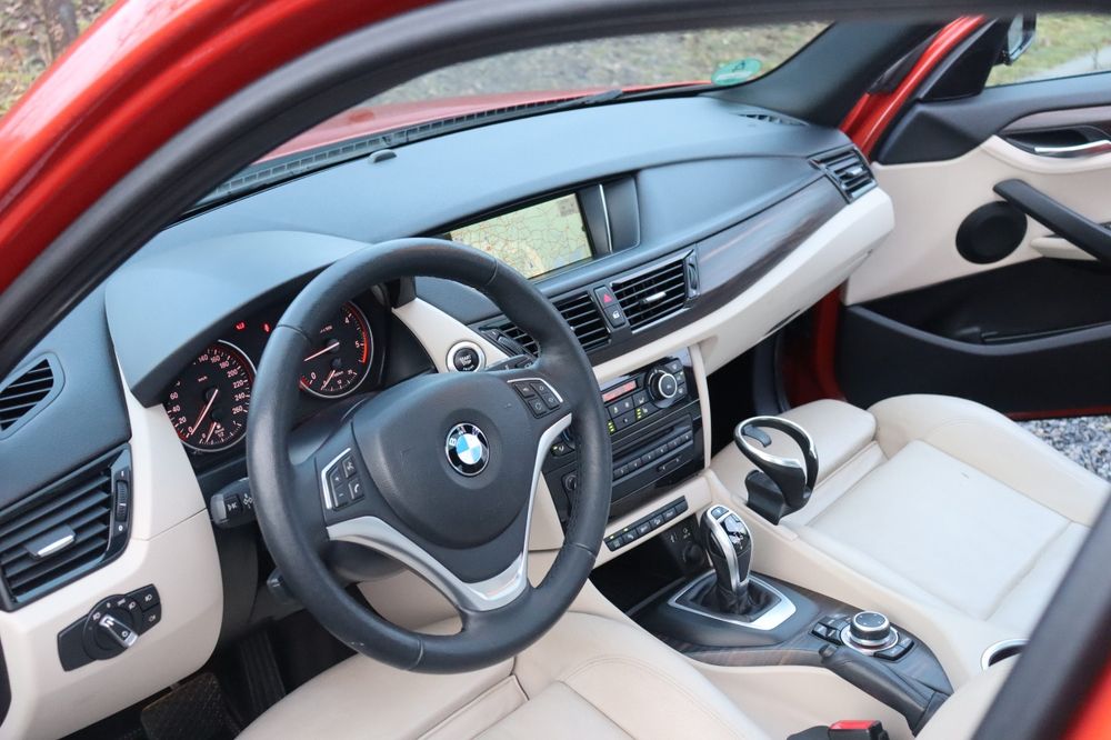 BMW X1 2013 — imagine 5