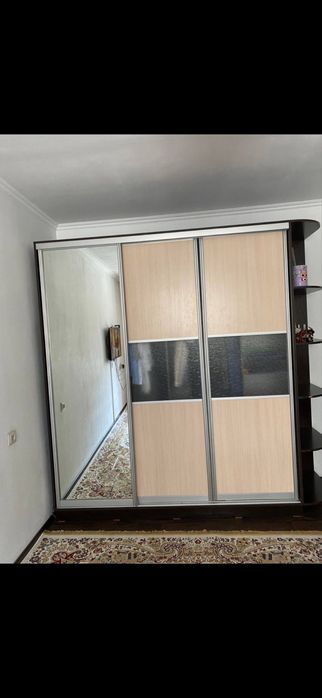 Продам шкаф-купе.