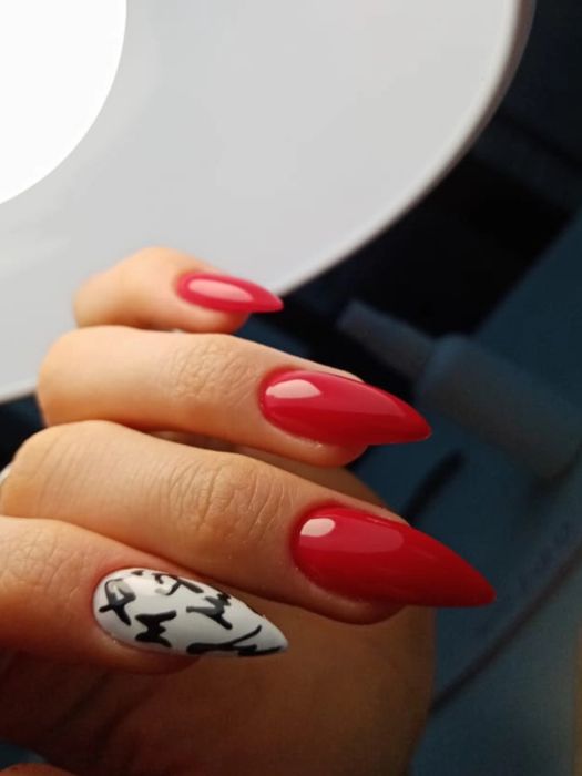 Маникюр педикюр 3500