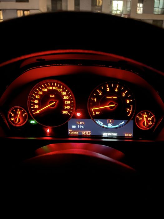 BMW seria 3 330e 2018 252CP Plug-in Hybrid