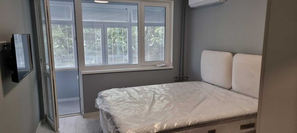 Дава се под наем Двустаен апартамент в Разград, Център - 50 кв.м за 433.5 € - Снимка #2