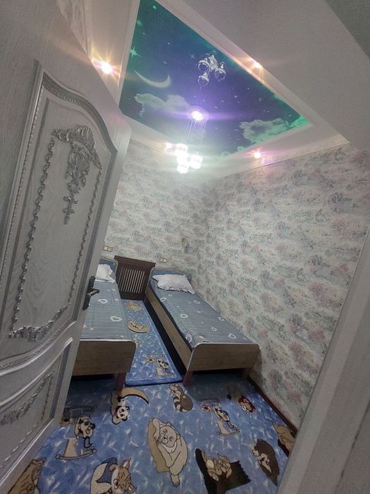 Булварда жойлашган шинам ва тоза уй шахримиз мехмонлари учун