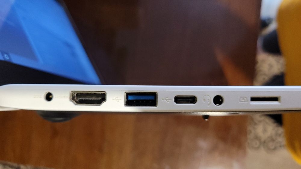 Ноутбук Classmate PC б/у