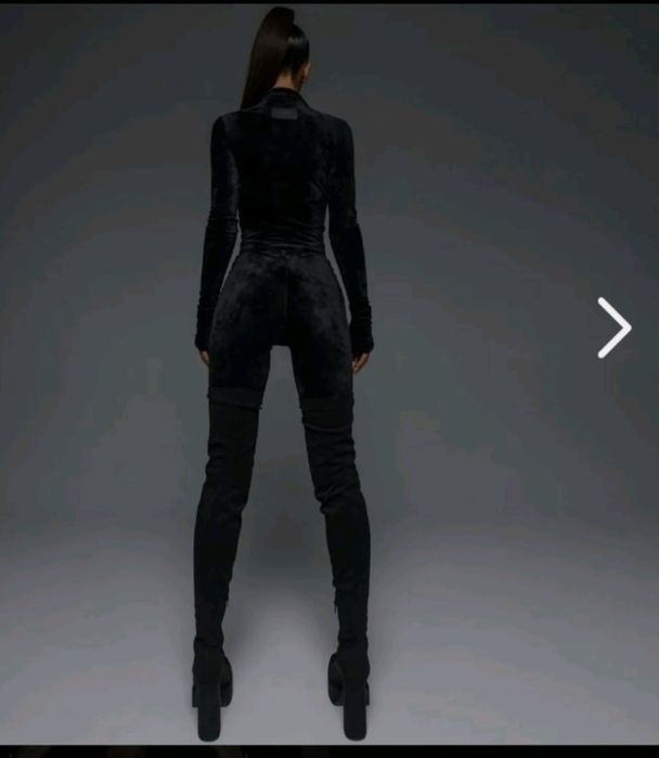 Велурен гащеризон