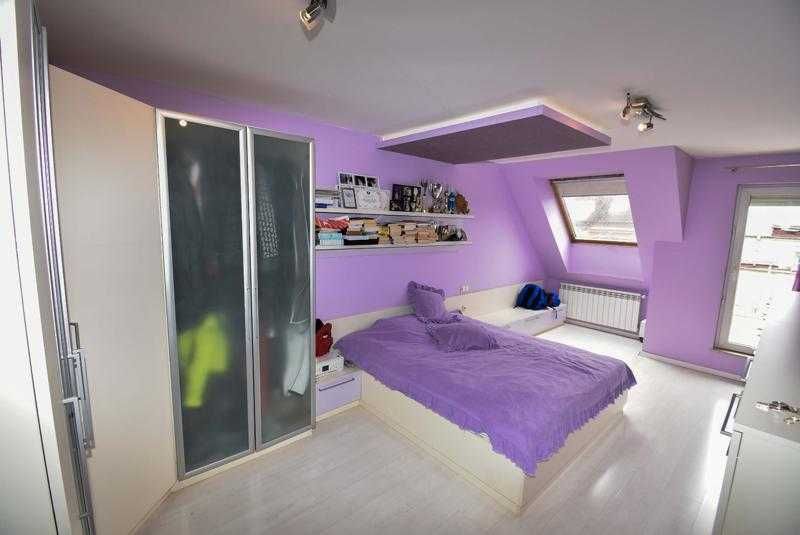 Продаваме 4-Стаен Апартамент В Кръстова вада