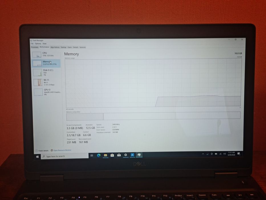 Laptop Dell Latitude 5590 I5-8350U 1.7Ghz 256SSD stare BUNA