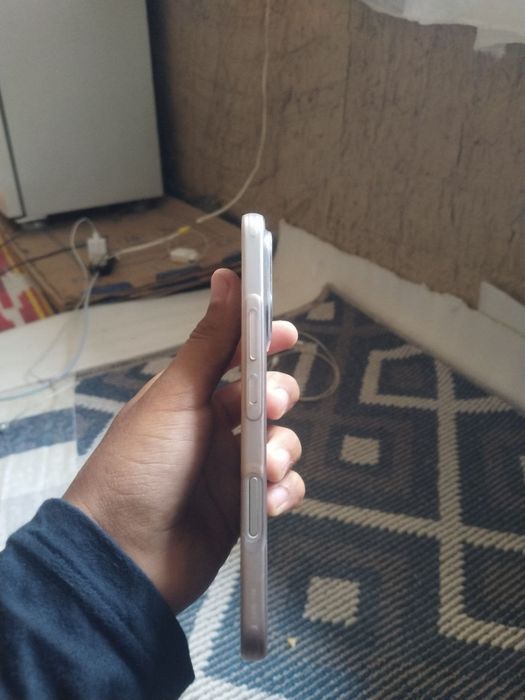 Honor 400 lite yangi