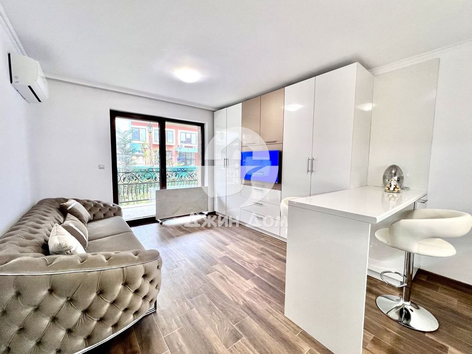 Продава се Двустаен апартамент в Несебър - 70 кв.м за 2143 €/кв.м - Снимка #1