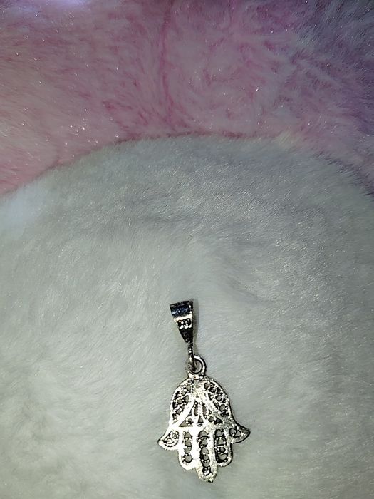 Pandantiv din argint simbolul protectiei