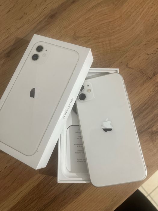 Продам iphone 11 128 gb white