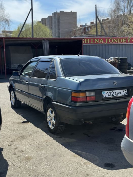 Продам Пассат 1.8 Моно