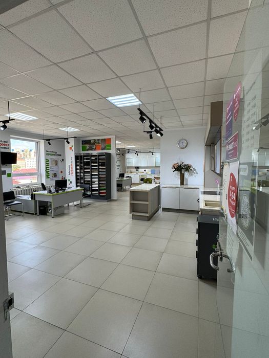 Сдам в аренду торговое помещение  ТЦ  Интерьерсити