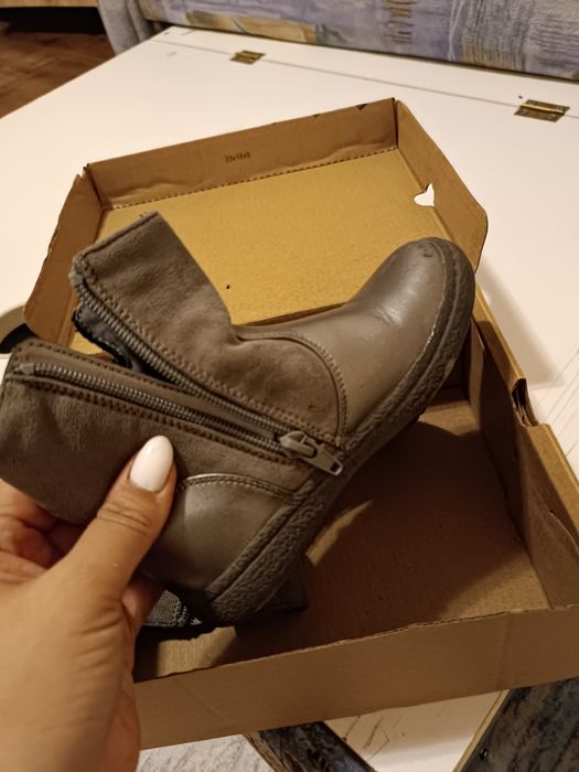 Демисезонные ботинки