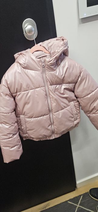 Geaca iarna cu gluga 122 cm (6-7 ani)