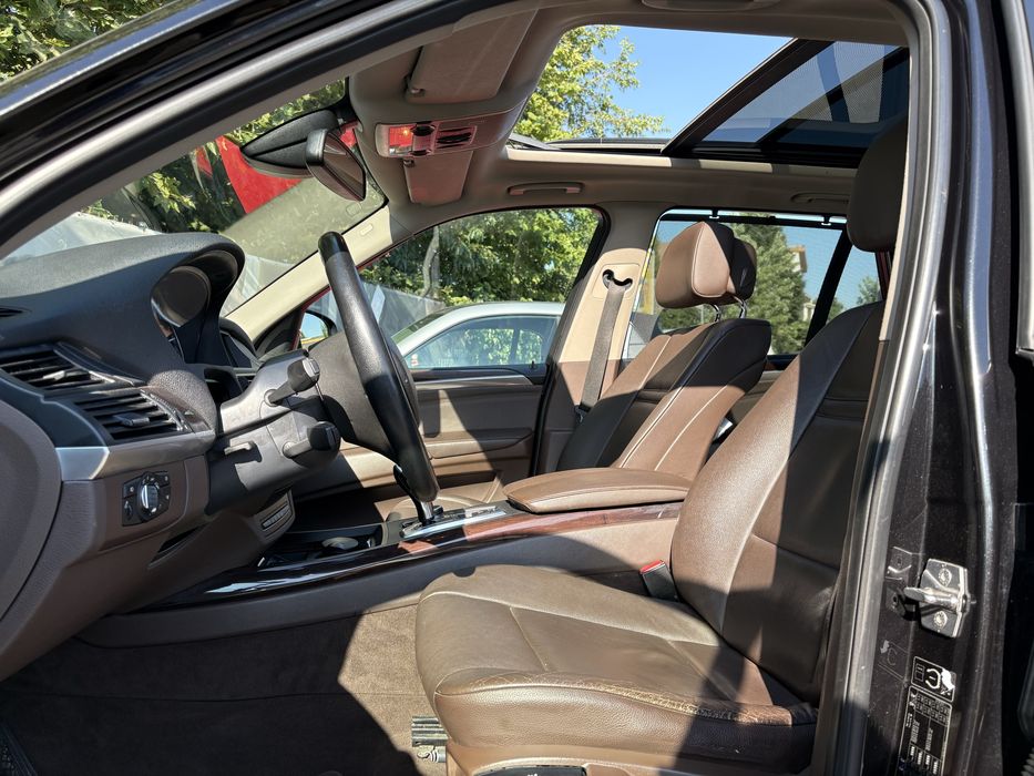 BMW X5 2010 facelift 3.0d 245cp 8500 euro