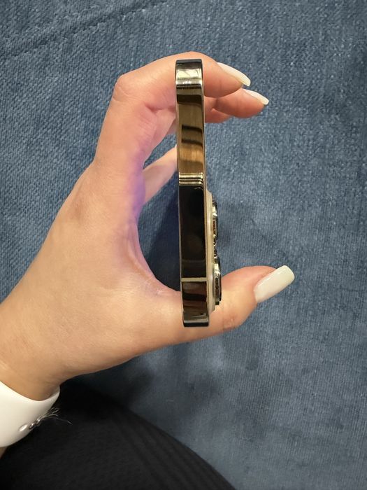 Продавам iPhone 13 Pro Max 256GB – Много добро състояние