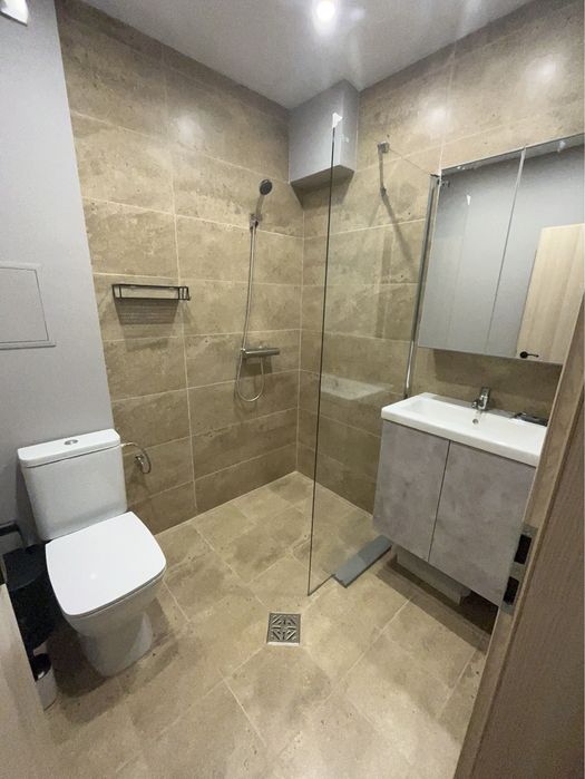 Дава се под наем Двустаен апартамент в Варна, Победа - 76 кв.м за 561 € - Снимка #3