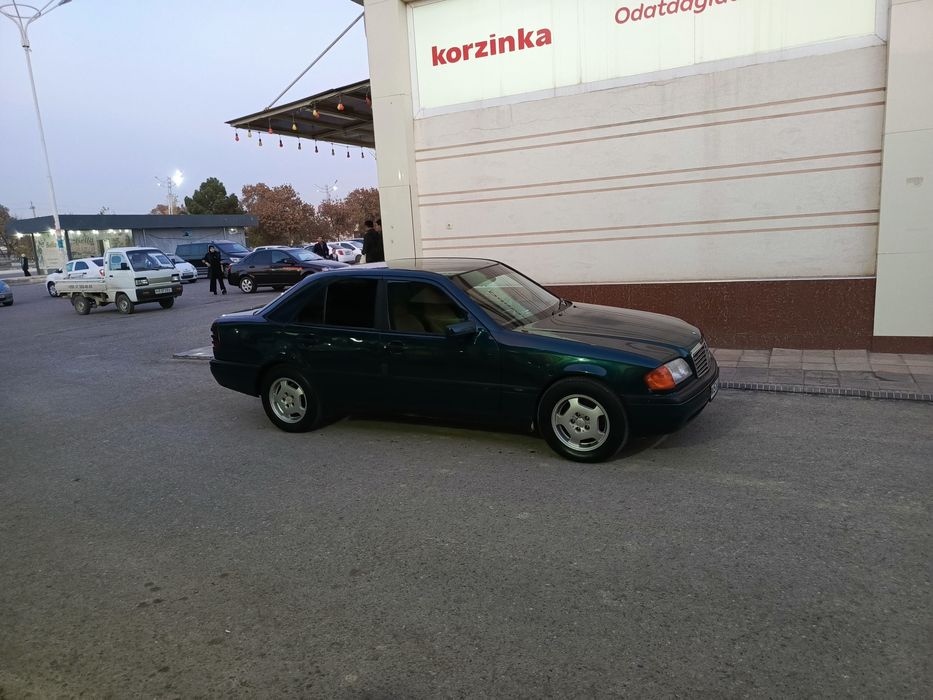 W202 sotiladi holati zur bez rasxod