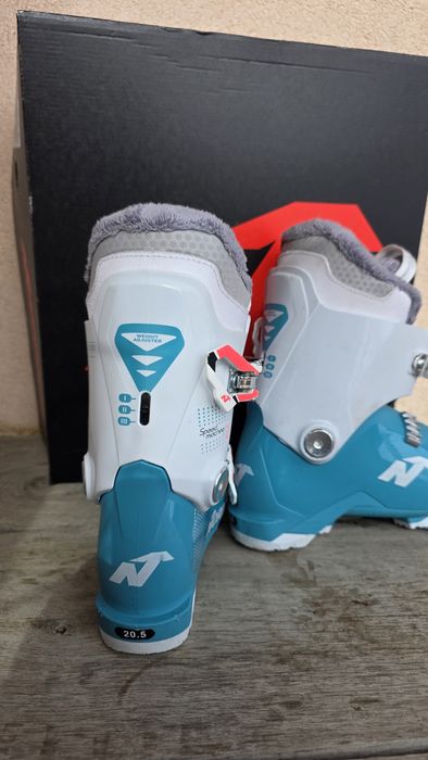 Clăpari schi copii Nordica Speedmachine J2, mărime 20.5 (32-32.5 EU)