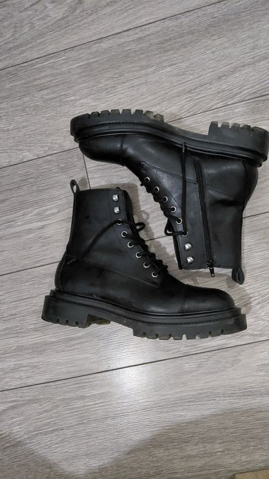 Bocanci PULL & BEAR bărbați