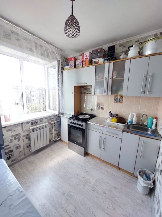 Продам 1 ком Караван