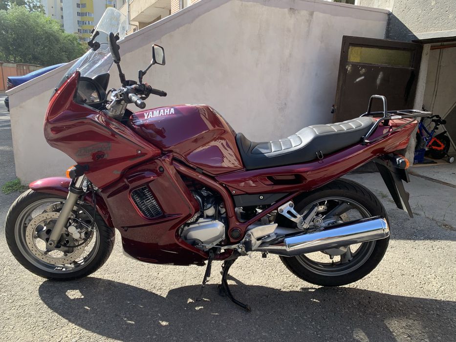 Yamaha XJ 900 S Diversion 18700 km sau schimb