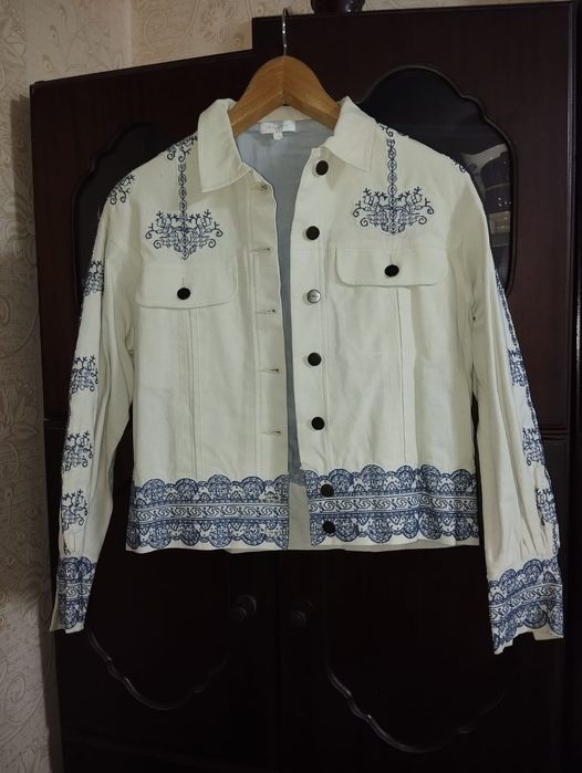 Продам платья,оригинал