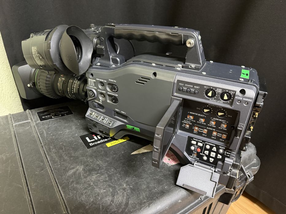 Продам Видеокамеры Panasonic HPX-500