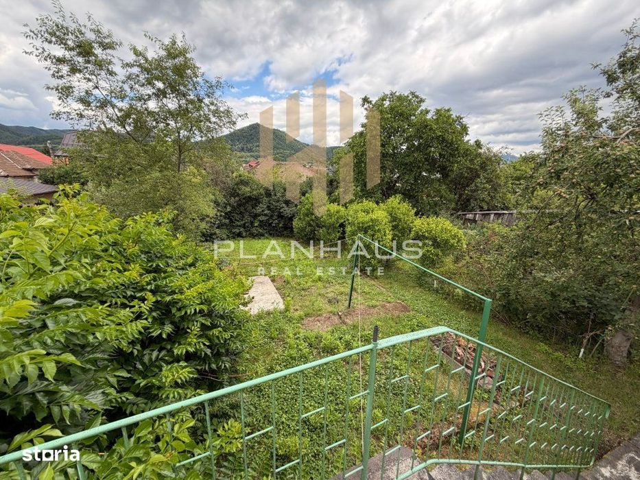 Casă de vânzare 145 mp utili, teren 650 mp, terasă  de 50 mp Centrul V