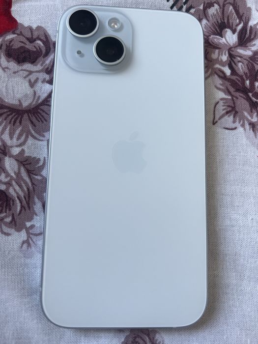 Iphone 15. Голубой. 128 гб.