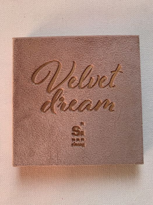 Грим - различни неща.